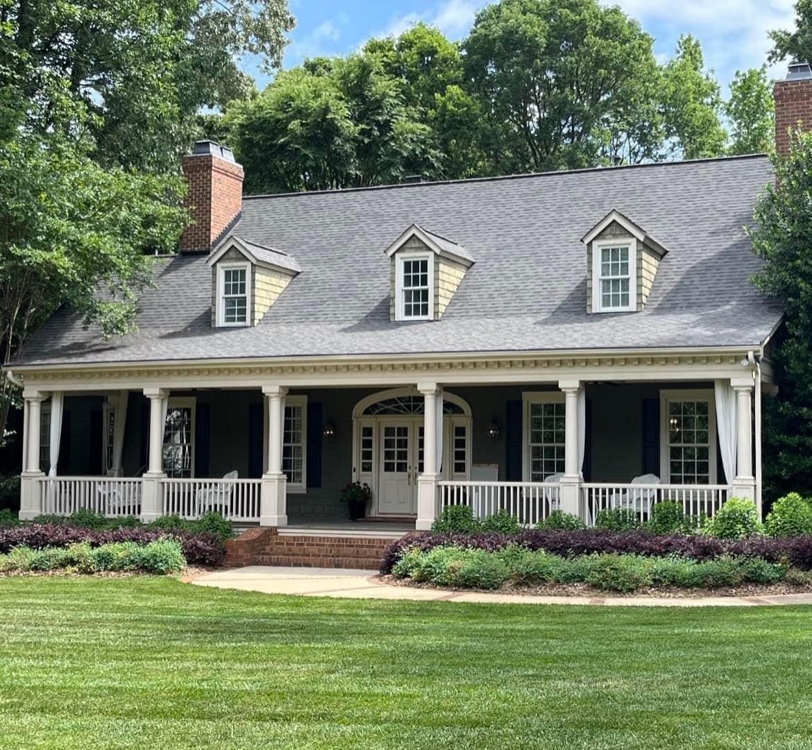 Providence Downs home before exterior painting