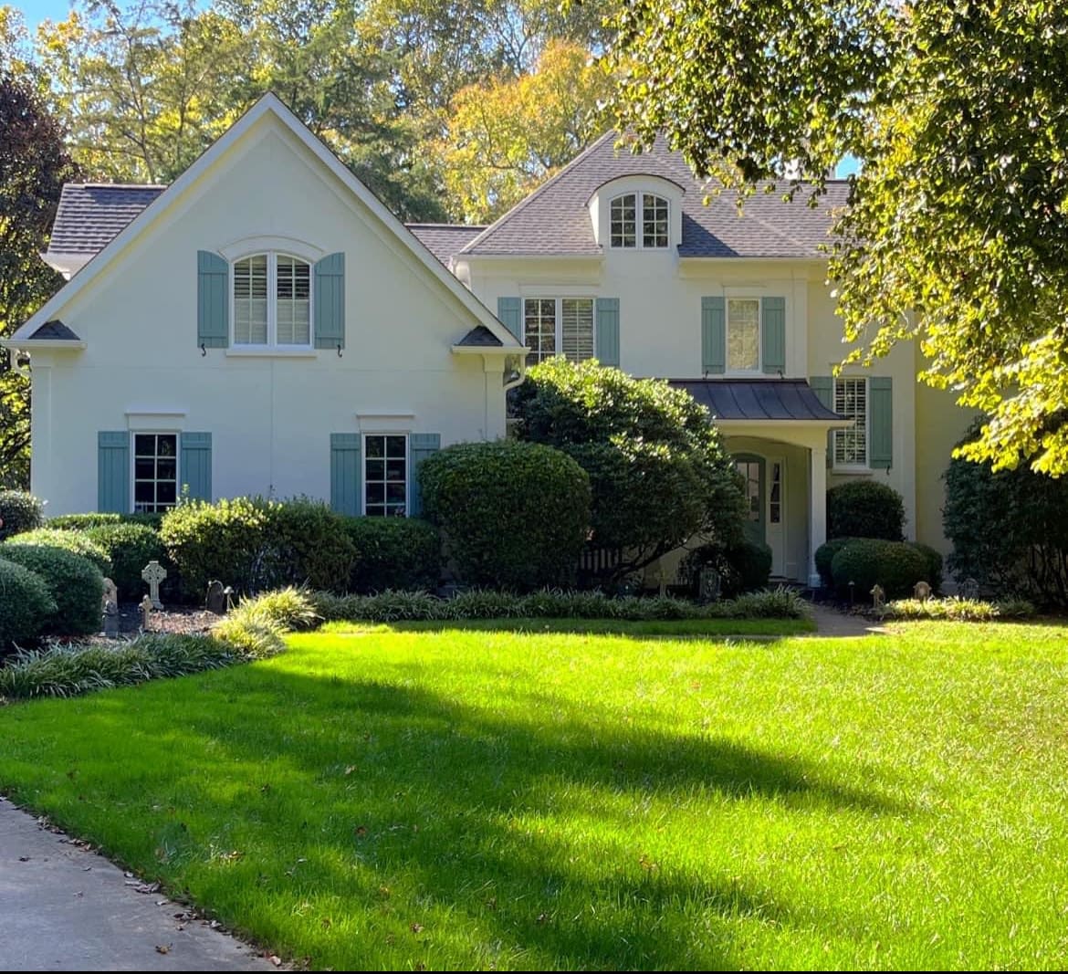 Oak Brook Estates home after exterior painting